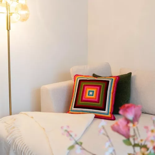 Prydnadskudde Artistic Square flerfärgad 50×50 cm