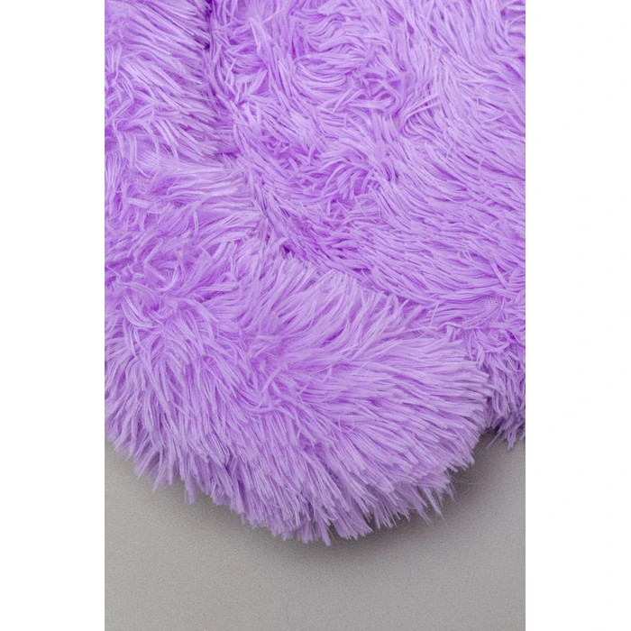 Hund- och kattbädd Fluffy lila, mått 13 x 50 x 40 cm, med fokus på material och ytstruktur