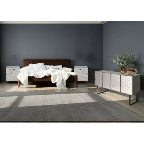 Sideboard Carino, 151 x 80 cm, Silver/Svart, mått 80 x 151 x 41 cm, placerad i rumsmiljö