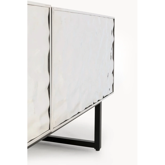 TV-bänk Carino, 150 x 50 cm, Silver/Svart, mått 50 x 151 x 39 cm, med fokus på material och ytstruktur