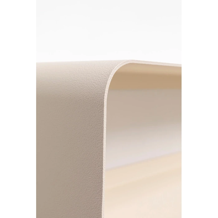 Vägghylla Lounge XS offwhite, med fokus på material och ytstruktur