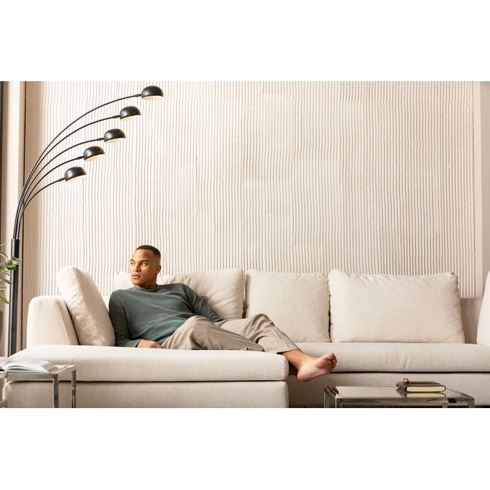Hörnsoffa Gianni creme vänster 290 × 167 cm, Offwhite, mått 167 cm, placerad i rumsmiljö