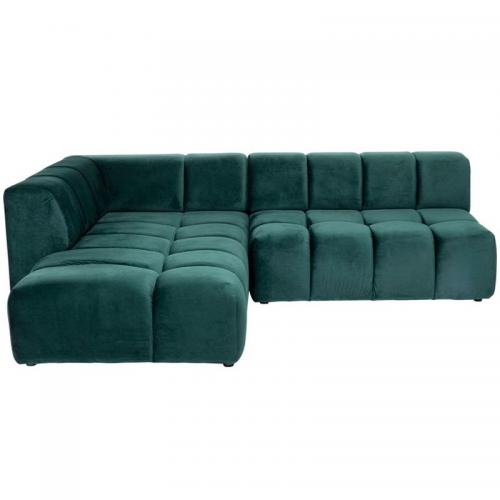 Stor grön hörnsoffa i en kantig form