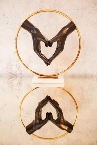 Dekor skulptur Heart Hand