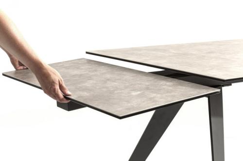 Matbord Grey, utdragbart 160-240 cm