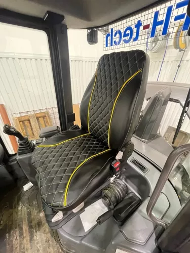 Stolsöverdrag: Grammer Actimo 722 med nackstöd Svart/Vit Diamantmönster