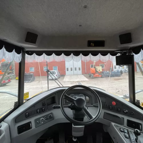 Gardin  Volvo Dumper A25 F-H - A60 F-H Alcantara  Gul 3 cm Röd