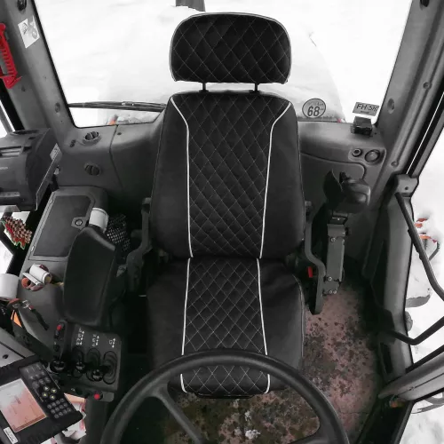 Stolsöverdrag: Volvo Lastmaskin L60-L120 F-G-H Svart/Vit Diamantmönster