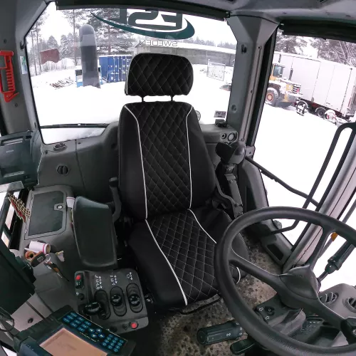 Stolsöverdrag: Volvo Lastmaskin L60-L120 F-G-H Svart/Vit Diamantmönster