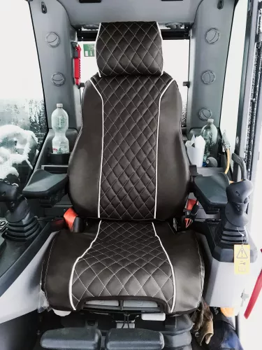 Stolsöverdrag: Volvo Grävmaskiner Premium stol Svart/Orange Randigtmönster