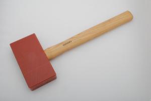 Plastklubba, brun
