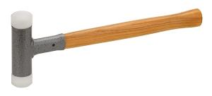 En omtyckt rekylfri hammare med ovalt hickoryskaft och sandfyllda slag.