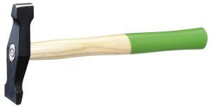 Schweifhammare med slag i 90°, alltid lätt att komma åt.