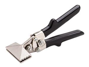 Starka nypor med utväxling och mönster i käftarna