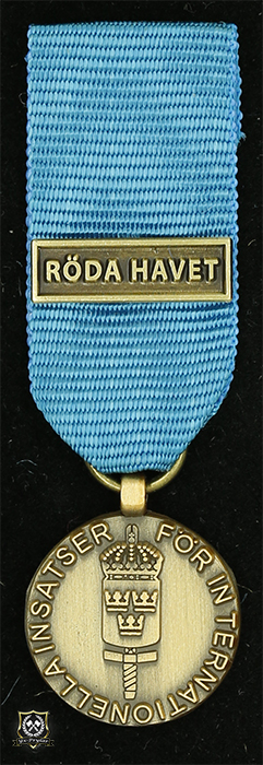 Försvarsmaktens medalj för internationella insatser i brons med bandspänne -RÖDA HAVET-