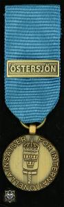 Försvarsmaktens medalj för internationella insatser i brons med bandspänne -ÖSTERSJÖN-