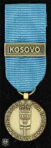 Försvarsmaktens medalj för internationella insatser i brons med bandspänne -KOSOVO-