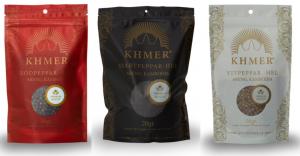 Peppar deal med Khmerpeppar Svartpeppar, rödpeppar och vitpeppar