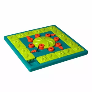 Nina Ottosson dog multipuzzle