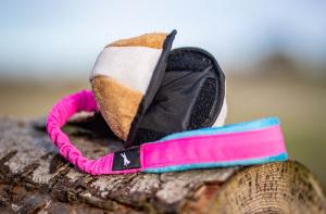Joy of dog sport bungeesweetie xl ball wool pink-turquoise *Förköp - få 10% rabatt