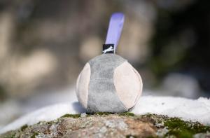 Joy of dog sport hefty ball leather lilac *Förköp - få 10% rabatt