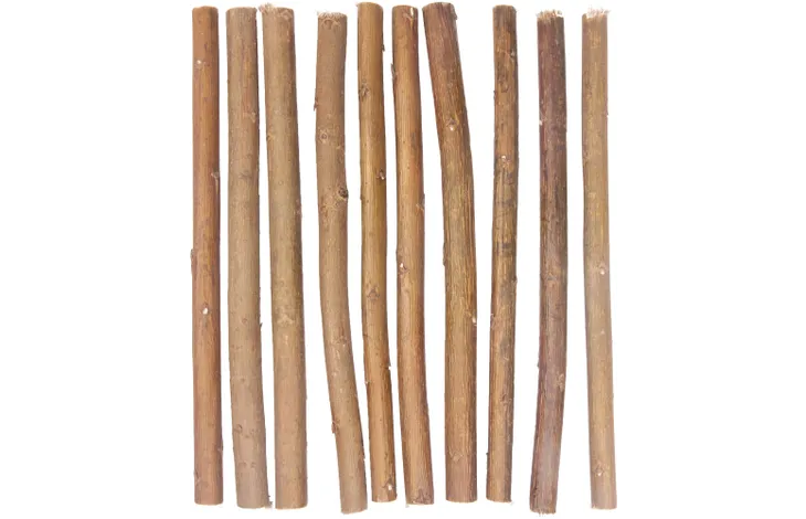 Naturpinnar till fåglar och smådjur