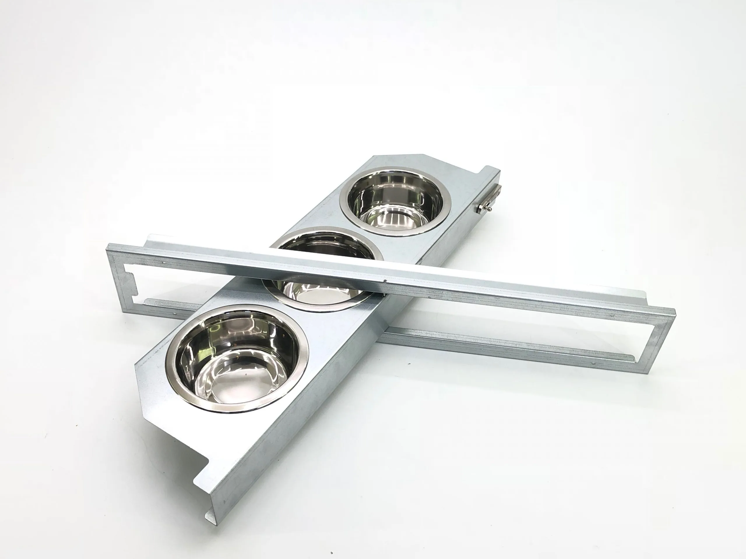 Foderkarusell 16 cm – 3 skålar