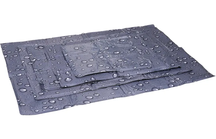 kyldynor i olika storlekar till hundar att få svalka när det är varmt