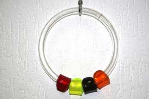 Akrylringen för medelstora fåglar